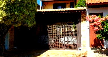 Casa 197 m² com 6 quartos e 2 banheiros no Centro