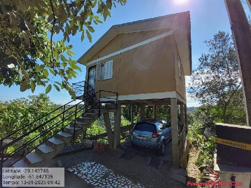 Casa aconchegante 42m² com terreno amplo 410m², construção não averbada