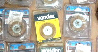 Lote 044 - Materiais Diversos para Equipamentos