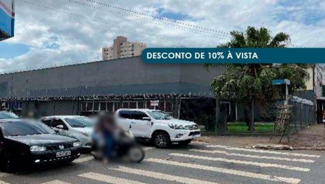 Prédio Comercial com 603 m² em Goiânia