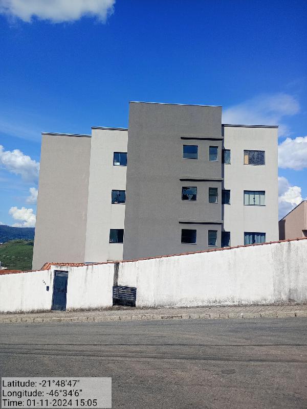 Apartamento com 2 Quartos e 1 Vaga em Pocos de Caldas