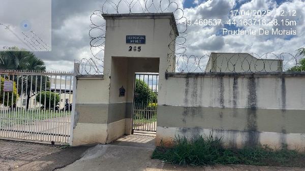 Apartamento 2 quartos, 1 banheiro, 1 vaga, 45.83m², desocupado
