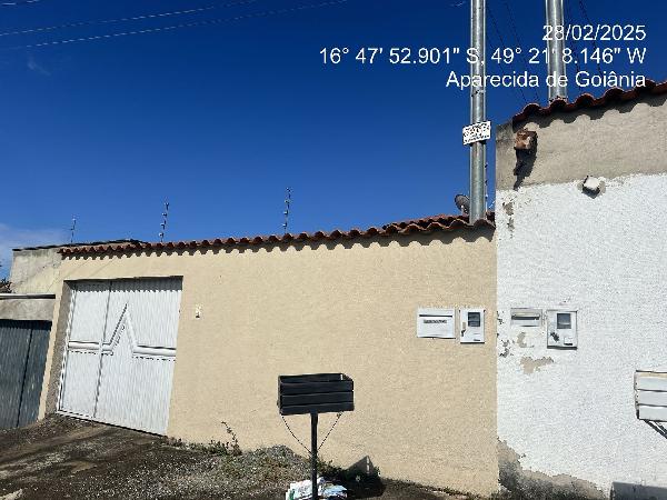 Casa com 3 quartos, 2 banheiros, 1 vaga e 107m² construída
