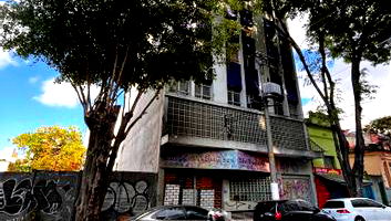 Imóvel Comercial de 3.495m² com 10 andares e 32 salas