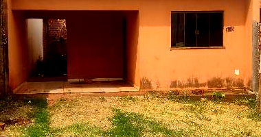 Casa 2 quartos com área construída de 69,77m², desocupada