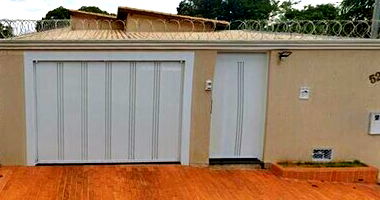 Casa Ocupada com 3 Quartos e 4 Banheiros em Conceição das Alagoas