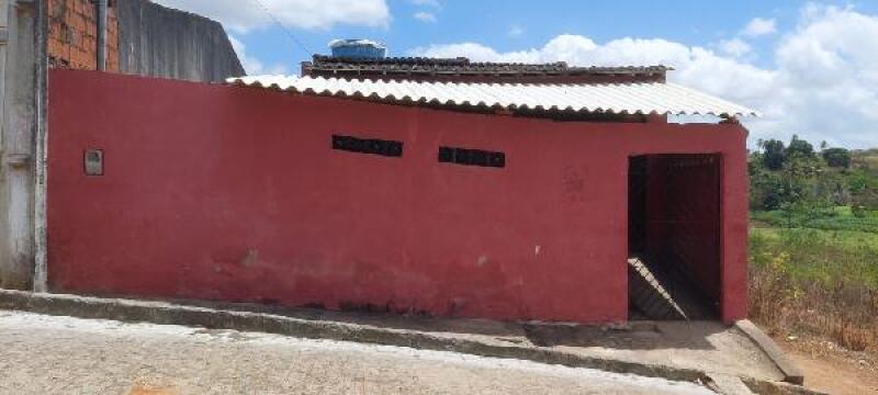 Casa em Lagoa de Itaenga com 2 Quartos