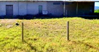 Terreno rural desocupado com 532m², sem benfeitorias
