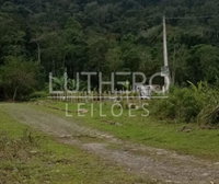 Lote de terreno 809,73m² com ótima localização e infraestrutura