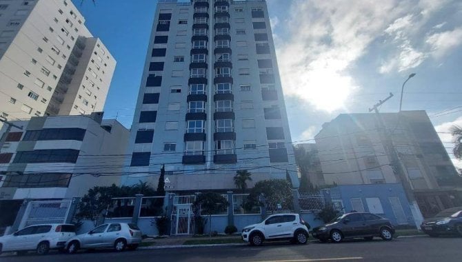 Apartamento 200 m² com 3 quartos, 3 banheiros e 2 vagas, ocupado