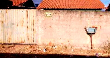 Casa com 2 quartos, 1 banheiro, 51m² área privativa, 1 vaga garagem