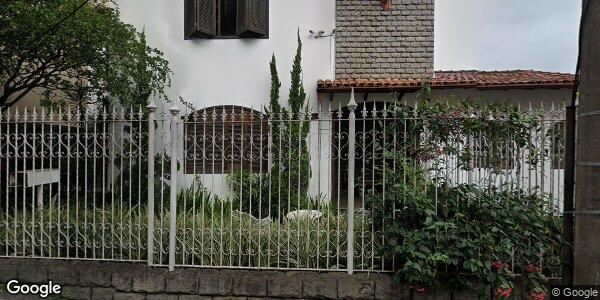Imóvel com 2 Pavimentos e Garagem em Juiz de Fora/MG