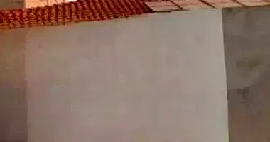 Casa ampla com 401,93m² construída e 475m² de terreno, ocupada