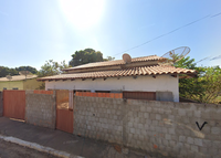 Casa com 3 quartos, 1 banheiro, 108m² construída, ocupada
