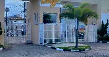 Casa Duplex 2 Quartos com Varanda e Área de Serviço, 55m² Construída