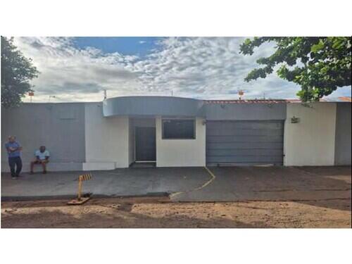 Casa em Condomínio com 3 Quartos em Goiânia GO