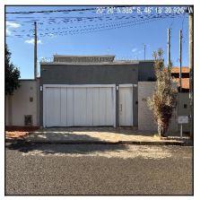 Casa com 3 quartos, 2 banheiros, 2 vagas, 205.65m² construída