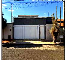 Casa com 3 quartos, 2 banheiros, 2 vagas, 205.65m² construída