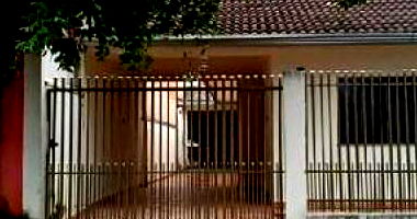 Casa em Maringá/PR com 3 quartos e 76,91m² de área total