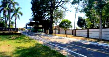 Casa em condomínio com 4 quartos, 4 banheiros, 1 vaga, ocupada
