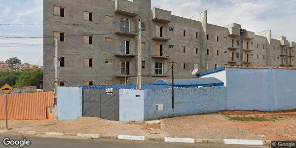 Casa com 2 Quartos e Quintal em Tatuí/SP