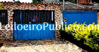 Casa com 2 quartos, 2 banheiros, varanda e área de serviço, 64,57m²
