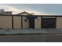 Casa em leilão com 286,34m² de área construída