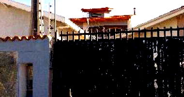 Casa com 4 quartos em Caçapava/SP