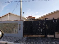 Casa com 4 quartos em Caçapava/SP