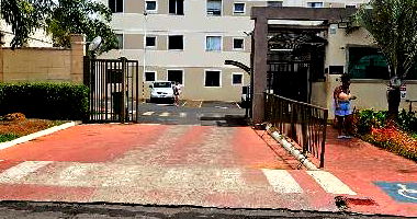 Apartamento com 2 Quartos e 1 Vaga em Uberlândia