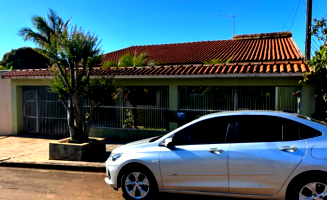 Casa com Terreno de 540m² no Centro de Patrimônio de Lerroville