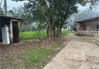 Chácara com 230m² construída, 27.200m² de terreno, 3 quartos