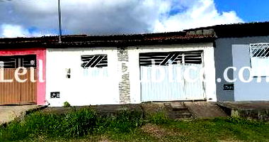 Casa com 2 quartos, 1 banheiro, 1 vaga e 73,29m² construída