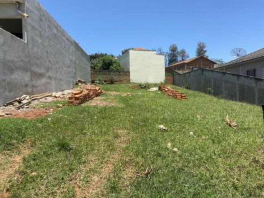 Terreno com 410,50 m² em Santo Antônio