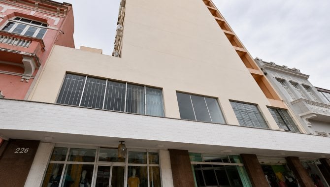 Loja e Sobreloja 68m² no Centro de Florianópolis