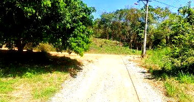 Terreno Esquina com Edícula - Jardim Interlagos - Maricá/RJ