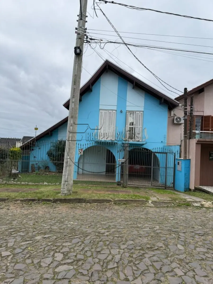 Casa em São Leopoldo com 115m², 3 quartos