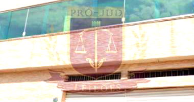 Casa com Terreno em São Paulo - 50m² Construídos