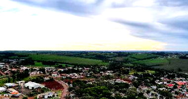 Terreno Urbano com 287,29m² em estado original, pronto para construção