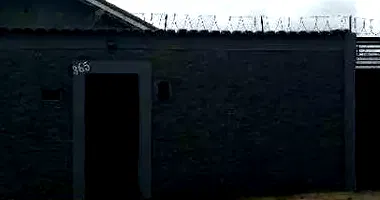 Casa Ocupada com 1 Vaga em Lorena/SP