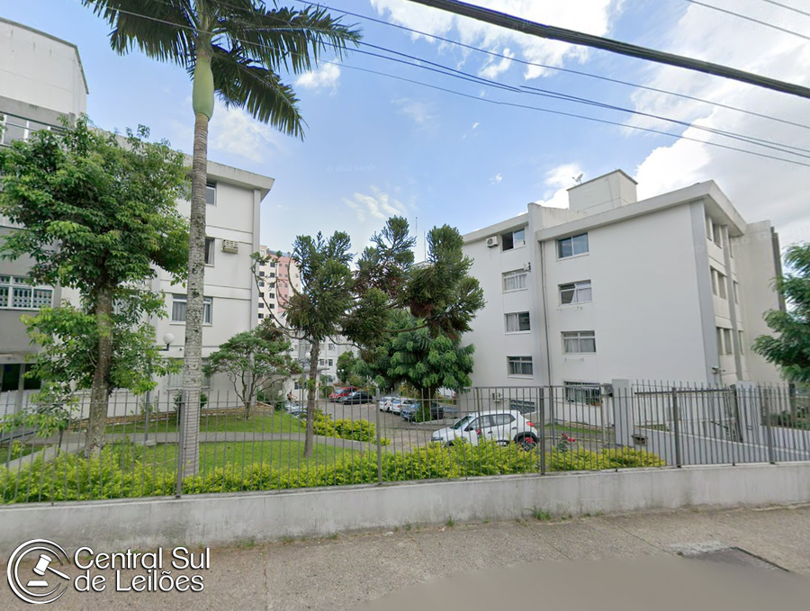 Apartamento 2 quartos no Conjunto Habitacional Continente, Florianópolis/SC