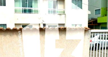 Apartamento com 2 quartos em Rio das Ostras/RJ