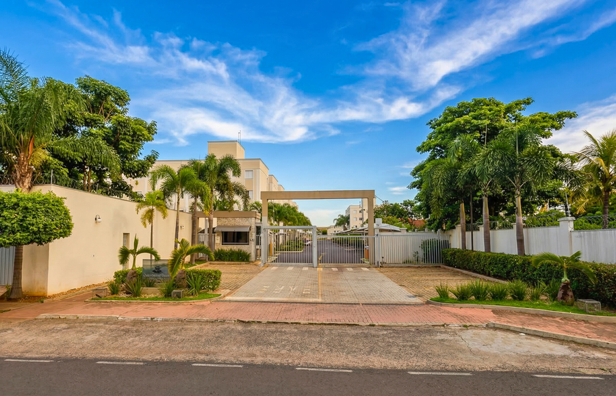 Apartamento com 43m² e garagem no Condomínio Parque Rio Salas
