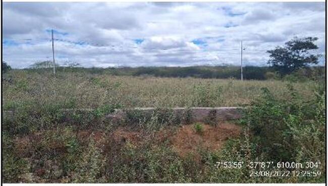 Terreno em Monteiro/PB com 360m²