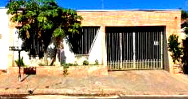 Casa Térrea com 40m² em Ibitinga - Oportunidade Única!