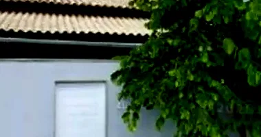 Casa padrão com 1 vaga, 90m² construída, imóvel ocupado