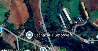 Terreno 1400m² com casa inacabada, sem benfeitorias