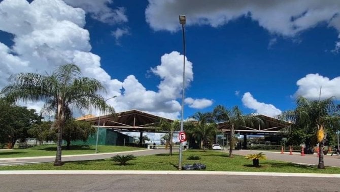 Casa 217 m² em Condomínio Fechado com Lazer Completo