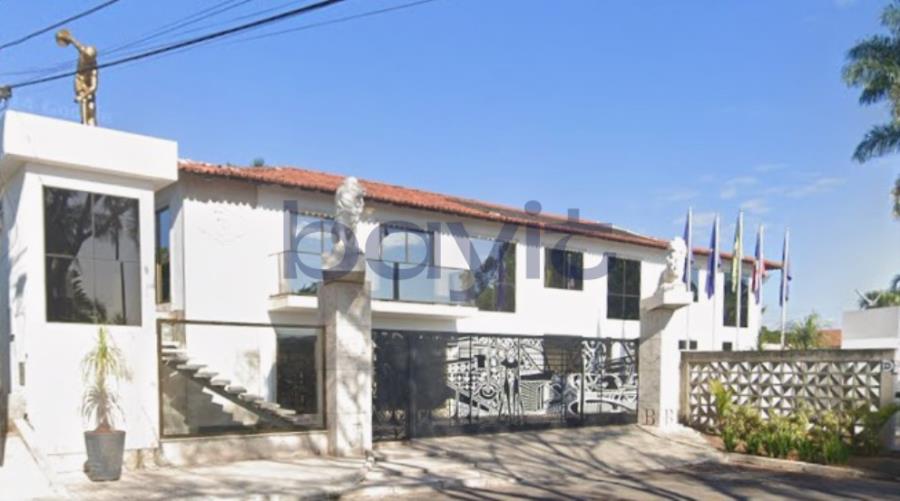 Casa Residencial com 520,12 m² de Área Construída em Brasília/DF