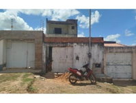 Casa Ocupada em Ribeira do Pombal/BA - Zona Norte